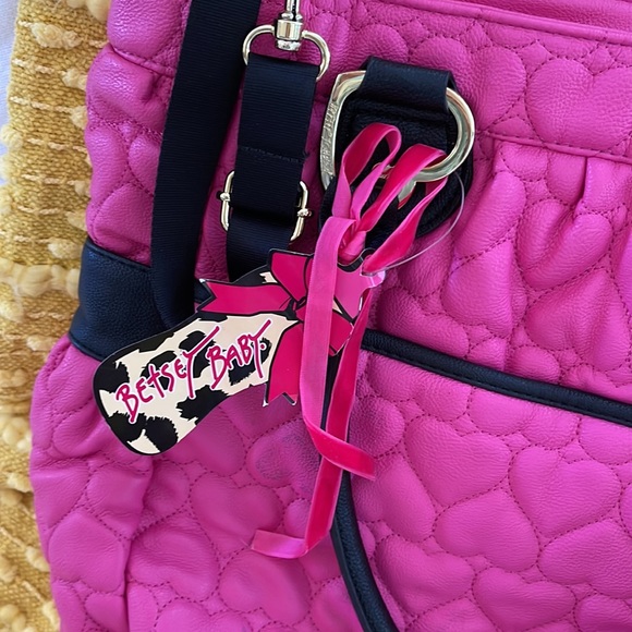 Betsey Johnson 3-piece Diaper Bag Tote NWT - Picture 6 of 15